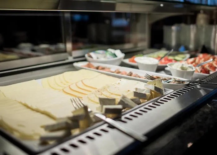 호텔 Citycentre, Sure Collection By Western 3*