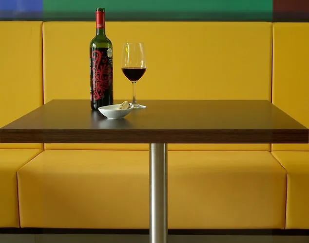 Citycentre, Sure Collection By Western Hotel 3*