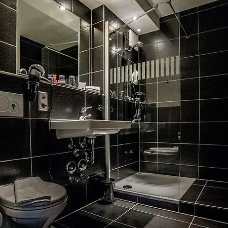 Citycentre, Sure Collection By Western Регенсбург