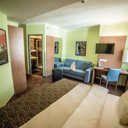 Citycentre, Sure Collection By Western 3* Ratisbona