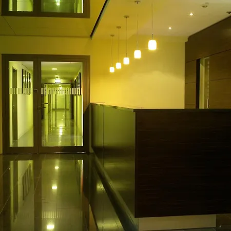 Citycentre, Sure Collection By Western 3*