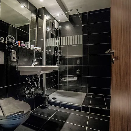 Citycentre, Sure Collection By Western Hotel Ratisbona