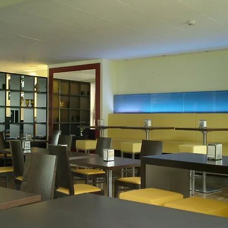 Готель Citycentre, Sure Collection By Western 3*