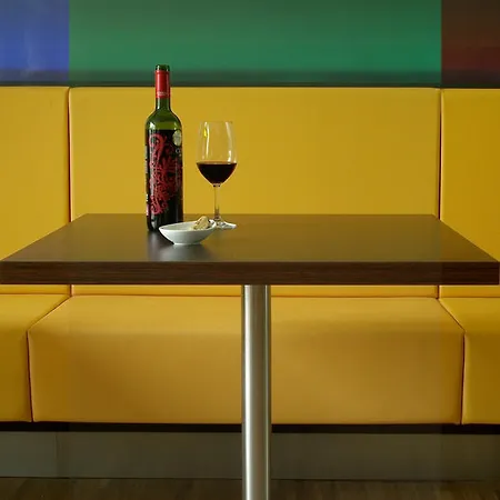 Citycentre, Sure Collection By Western Готель 3*