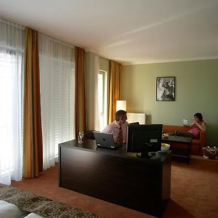 Hotel Citycentre, Sure Collection By Western Ratisbona
