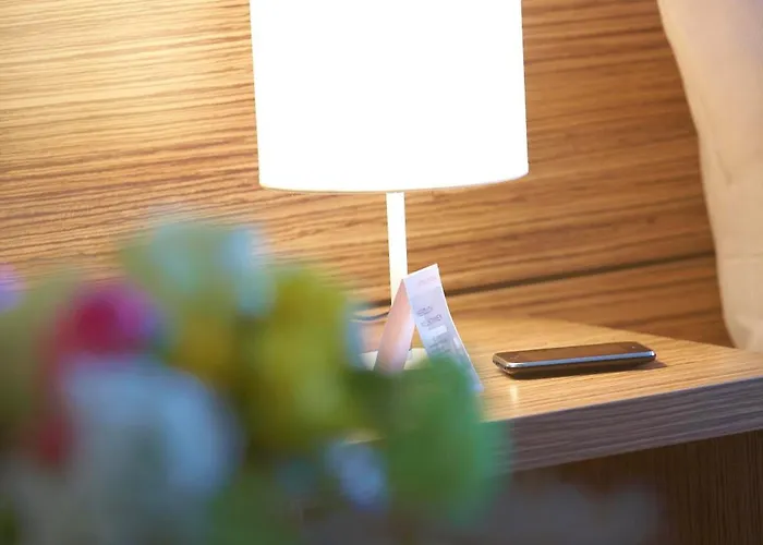 Citycentre, Sure Collection By Western Řezno